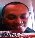 Pengunjung Bandara Soraki Gayus