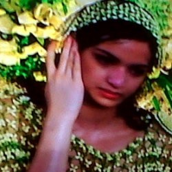 Nia Ramadhani Digendong ke Kamar Pengantin
