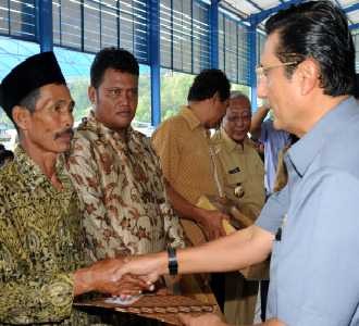Nelayan Mutiara Terima Bantuan
