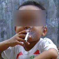 Orang Dewasa di Sekitar SW Beri Pengaruh Buruk