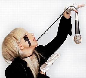 Lady Gaga Dilirik Garap Lagu Tema James Bond 23