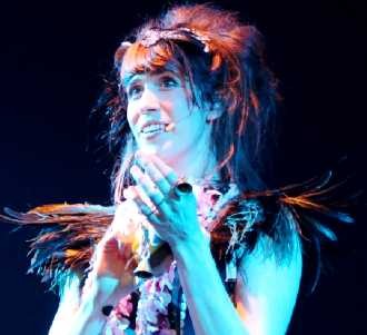 Warna-warni Konser Imogen Heap