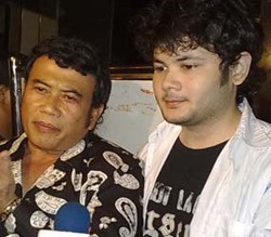 Rhoma Irama Akan Naik Kuda Blackberry di Film Dawai 2 Asmara