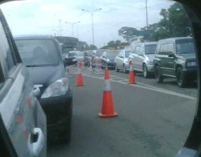 Arus Balik Libur Panjang, Tol Cipularang Padat Merayap