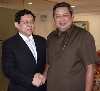 SBY Terima Menteri Perdagangan RRT