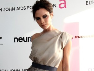 Victoria Beckham Jual Rancangan Hingga Rusia