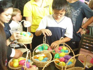 Kemeriahan SpEGGtacular Easter