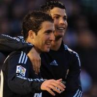 Duet Maut Higuain-Ronaldo