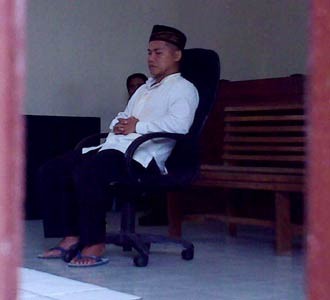 1,5 Tahun untuk Mertua Syekh Puji