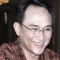 Andi Arief: Pernyataan Bambang Soesatyo Prematur