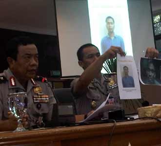 Mabes Polri Jumpa Pers Teroris Medan