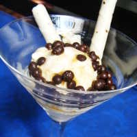 Dingin-dingin Pedas Es Krim Lada Hitam