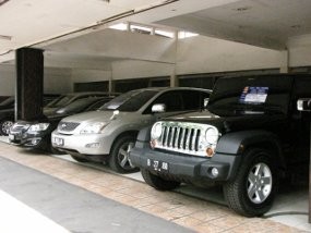 Ada Gayus, Pajak Mobil Mewah Tertunda