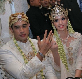 Nia Ramadhani-Ardi Bakrie Kembali Berpesta 2 Hari di Bali