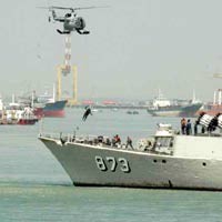 TNI AL Tangkap 2 Kapal Tanpa Dokumen