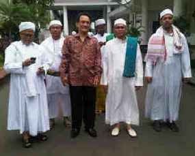 SBY Minta Kasus Mbah Priok Diselesaikan Baik-baik