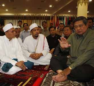 SBY Bertemu Ahli Waris Mbah Priok