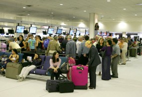 Kisah WNI yang Terjebak di Bandara London 