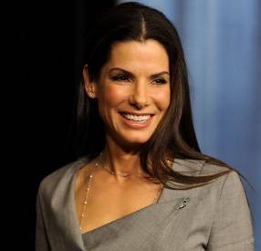 Sandra Bullock Akan Jenguk Suami di Panti Rehab
