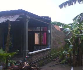 Sidoarjo Diterjang Puting Beliung, 1 Rumah Rusak Berat 