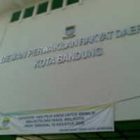 Bangunan di Bandung Banyak yang Melanggar IMB