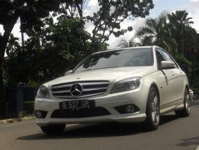Mercy C250 CGI Mobil Mewah Tak Perlu Boros BBM Mercy C250 CGI Mobil Mewah Tak Perlu Boros BBM
