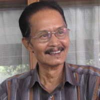 Keahlian Engkom Tak Diwarisi Kesembilan Anaknya