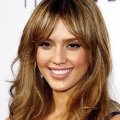 Jessica Alba Kampanye Pendidikan di Afrika Selatan