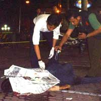 Selidiki Tewasnya Ito, Polisi Periksa CCTV Tunjungan Plaza