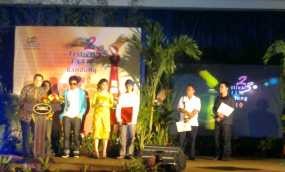 Emak Ingin Naik Haji Unggul di FFB 2010