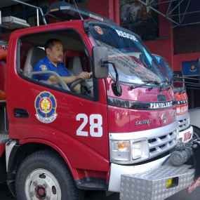 40 Ribu Relawan Siap Bantu Damkar Atasi Kebakaran di Bandung