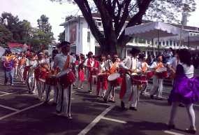Peringati Hari Kartini, Seribuan Warga Bandung Konvoi
