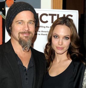Brad Pitt & Jolie Akan Nikah di Vila George Clooney