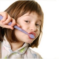 3 Penyebab Gigi Keropos Anak