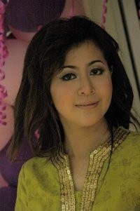 Mischa Duga Pemilik Lexus Anggota DPR 3 Periode