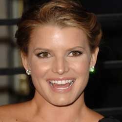 Jessica Simpson Gosok Gigi Seminggu 3 Kali