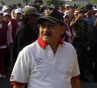Foke Jumat Bersih di Makam Mbah Priok