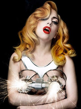 Porno filmda mixlangan kokraklar