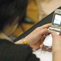 Remaja Hobi SMS Porno, Pemerintah Australia Kelabakan