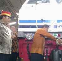 KA Malabar Jurusan Bandung-Malang Resmi Beroperasi