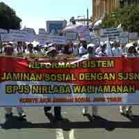 Gubernur Jatim Didesak Teken Rekomendasi UU Pro Buruh