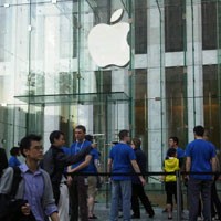 Apple Mainkan Trik Jualan iPad 3G