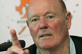 Hatcher Masih di Jakarta, Sangkal Mencuri Harta Karun