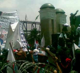 SPSI Demo DPR