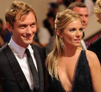 Jude Law-Sienna Miller Go Public