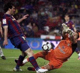 Barca Jauhi Madrid