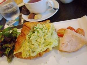 Morning in Paris Hmmm... yummy!