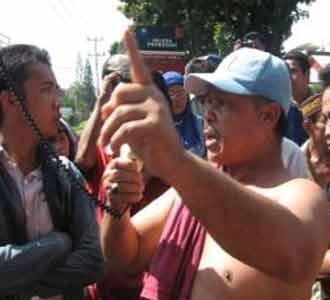 Pedagang Demo Walikota Bengkulu