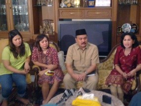 Istri Susno: Saya Bangga dengan Suami Saya 