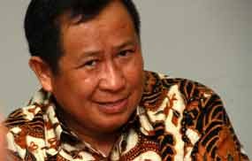 Siap Jadi Tersangka, Susno Berangkat ke Mabes Polri